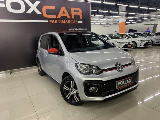 VOLKSWAGEN-UP-2017