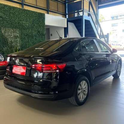 VOLKSWAGEN-VIRTUS-2022