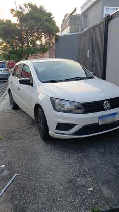 VOLKSWAGEN-GOL-2021