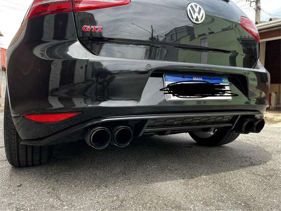 VOLKSWAGEN-GOLF-2013