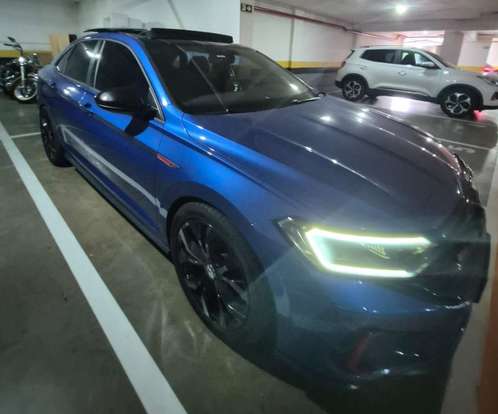 VOLKSWAGEN-JETTA-2022