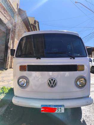 VOLKSWAGEN KOMBI 1.6 STD 8V GASOLINA 3P MANUAL