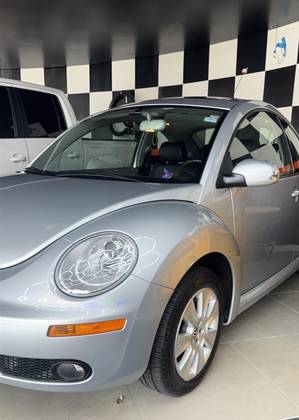 VOLKSWAGEN NEW BEETLE 2.0 MI 8V GASOLINA 2P TIPTRONIC