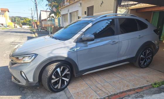 VOLKSWAGEN NIVUS 1.0 200 TSI TOTAL FLEX HIGHLINE AUTOMÁTICO