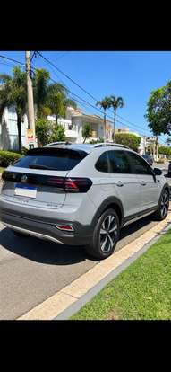 VOLKSWAGEN-NIVUS-1.0 200 TSI TOTAL FLEX HIGHLINE AUTOMÁTICO VOLKSWAGEN-NIVUS-2023