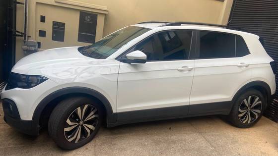 VOLKSWAGEN T-CROSS 1.0 200 TSI TOTAL FLEX AUTOMÁTICO