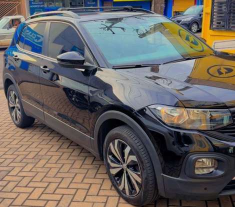 VOLKSWAGEN-T-CROSS-2021