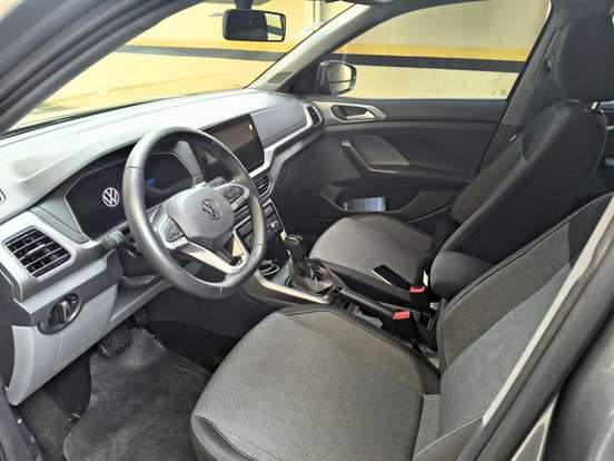 VOLKSWAGEN-T-CROSS-2025