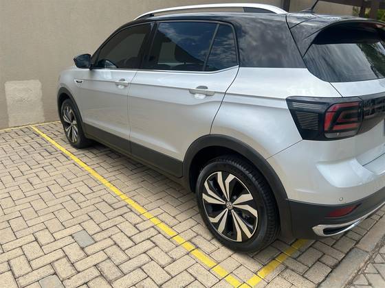 VOLKSWAGEN T-CROSS 1.4 250 TSI TOTAL FLEX HIGHLINE AUTOMÁTICO