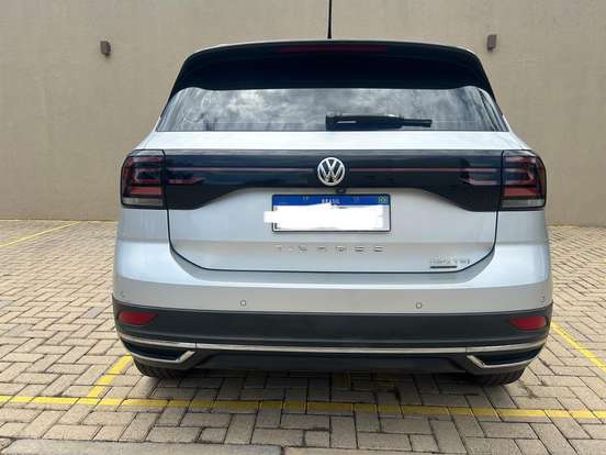 VOLKSWAGEN-T-CROSS-1.4 250 TSI TOTAL FLEX HIGHLINE AUTOMÁTICO VOLKSWAGEN-T-CROSS-2019