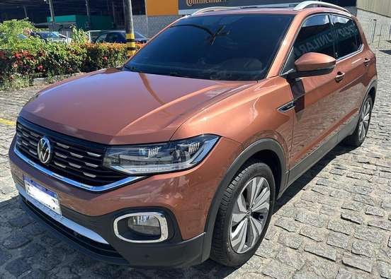 VOLKSWAGEN-T-CROSS-2019