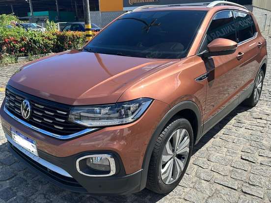 VOLKSWAGEN-T-CROSS-1.4 250 TSI TOTAL FLEX HIGHLINE AUTOMÁTICO VOLKSWAGEN-T-CROSS-2019