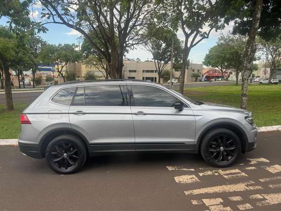 VOLKSWAGEN-TIGUAN-1.4 250 TSI TOTAL FLEX ALLSPACE COMFORTLINE TIPTRONIC VOLKSWAGEN-TIGUAN-2019