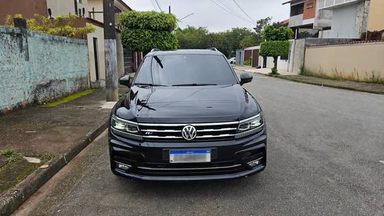 VOLKSWAGEN TIGUAN 2.0 350 TSI GASOLINA ALLSPACE R-LINE 4MOTION DSG