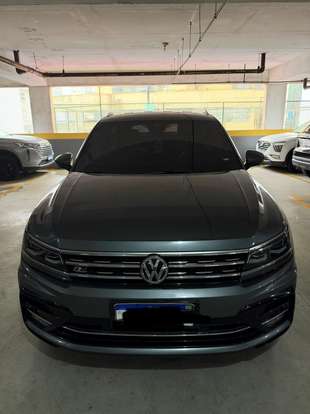 VOLKSWAGEN-TIGUAN-2018