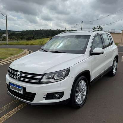 VOLKSWAGEN-TIGUAN-2013