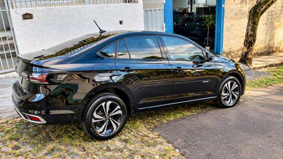 VOLKSWAGEN-VIRTUS-2024