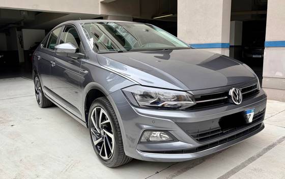 VOLKSWAGEN VIRTUS 1.0 200 TSI HIGHLINE AUTOMÁTICO