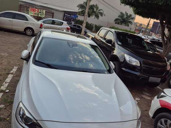 VOLVO-S60-2.0 T4 MOMENTUM GASOLINA 4P AUTOMÁTICO VOLVO-S60-2017