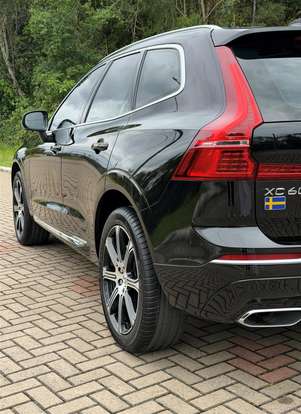 VOLVO-XC60-2019
