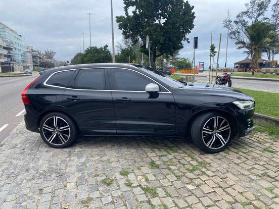 VOLVO-XC60-2.0 T5 GASOLINA R-DESIGN AWD GEARTRONIC VOLVO-XC60-2017