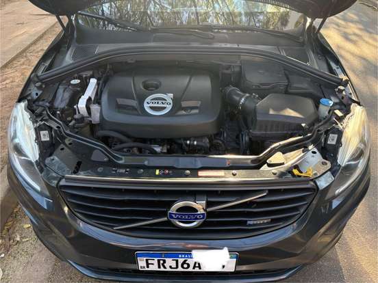 VOLVO-XC60-2.0 T5 R DESIGN TURBO GASOLINA 4P AUTOMÁTICO VOLVO-XC60-2014