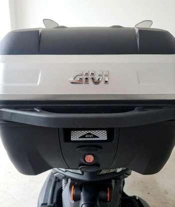 YAMAHA-NMAX CONNECTED 160 ABS-2025