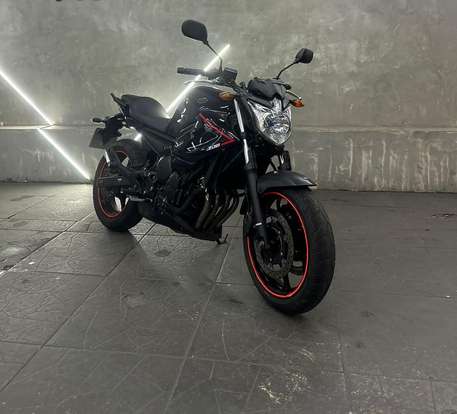 YAMAHA-XJ6 F-2013