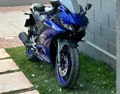 YAMAHA YZF R15 YAMAHA YZF R15