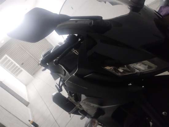 YAMAHA-YZF R15-2025