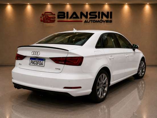AUDI-A3-1.4 TFSI SEDAN ATTRACTION 16V GASOLINA 4P S-TRONIC AUDI-A3-2015