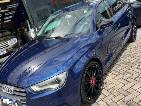 AUDI-A3-1.4 TFSI SEDAN ATTRACTION 16V GASOLINA 4P S-TRONIC AUDI-A3-2015