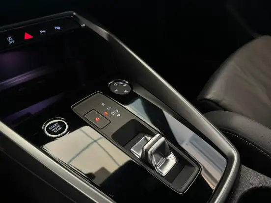 AUDI-A3-2021