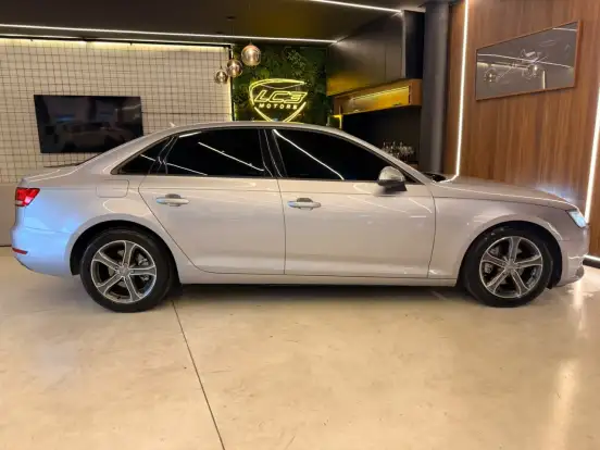 AUDI-A4-2.0 TFSI ATTRACTION GASOLINA 4P S TRONIC AUDI-A4-2017