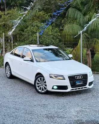 AUDI-A4-2011
