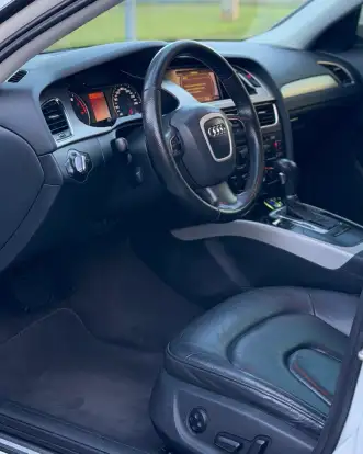 AUDI-A4-2011