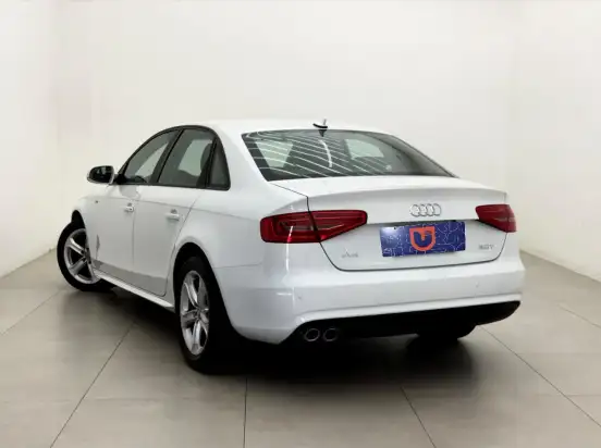 AUDI-A4-2.0 TFSI GASOLINA AVANT AMBITION 4P QUATTRO S TRONIC AUDI-A4-2012