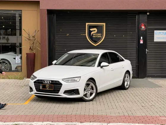AUDI A4 2.0 TFSI GASOLINA PRESTIGE S TRONIC