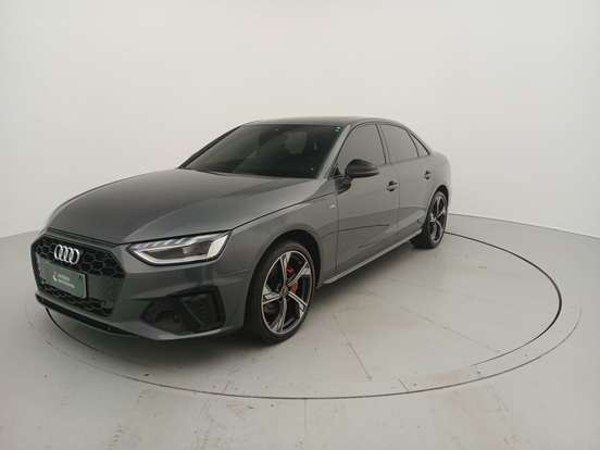 AUDI-A4-2023