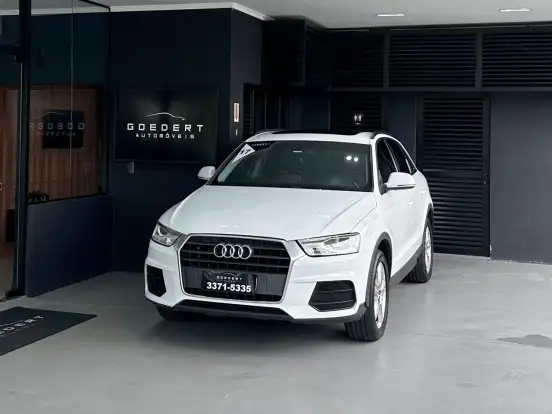 AUDI-Q3-2016