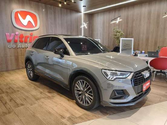 AUDI-Q3-2021
