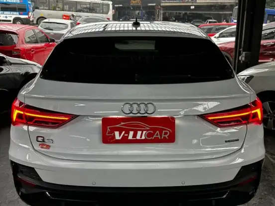 AUDI-Q3-2.0 40 TFSI GASOLINA PERFORMANCE BLACK PLUS QUATTRO TIPTRONIC AUDI-Q3-2023
