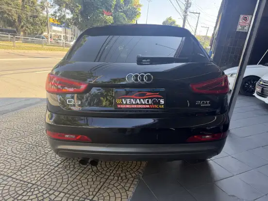 AUDI-Q3-2012
