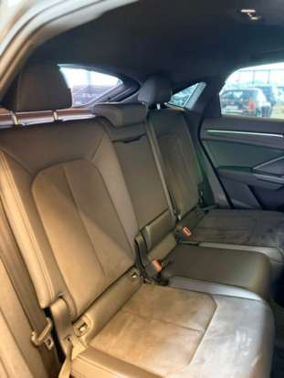 AUDI-Q3-2024