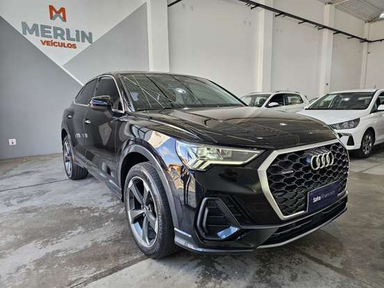 AUDI-Q3-2.0 40 TFSI GASOLINA SPORTBACK PERFORMANCE BLACK QUATTRO TIPTRONIC AUDI-Q3-2022