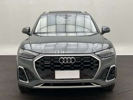 AUDI-Q5-2023