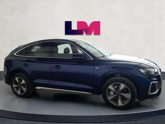 AUDI-Q5-2023