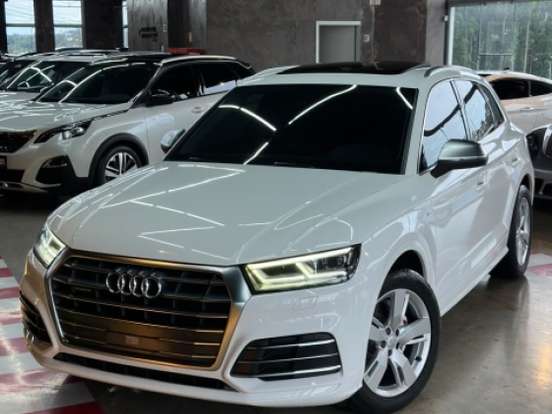 AUDI-Q5-2.0 TFSI GASOLINA S-LINE S TRONIC AUDI-Q5-2019