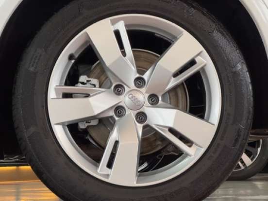 AUDI-Q5-2.0 TFSI GASOLINA S-LINE S TRONIC AUDI-Q5-2019
