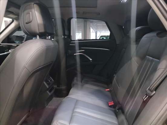 AUDI-Q5-2025
